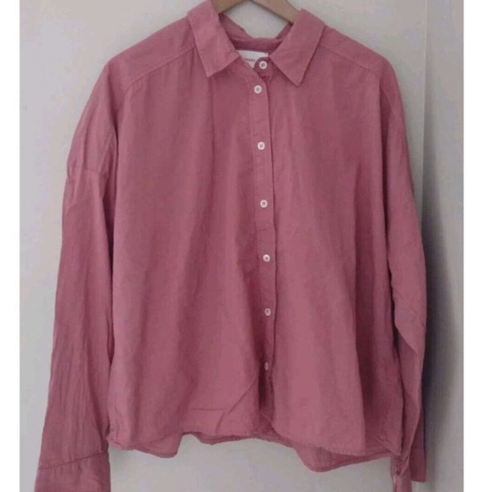 Xirena Split Open Back Button Up Blouse - image 1